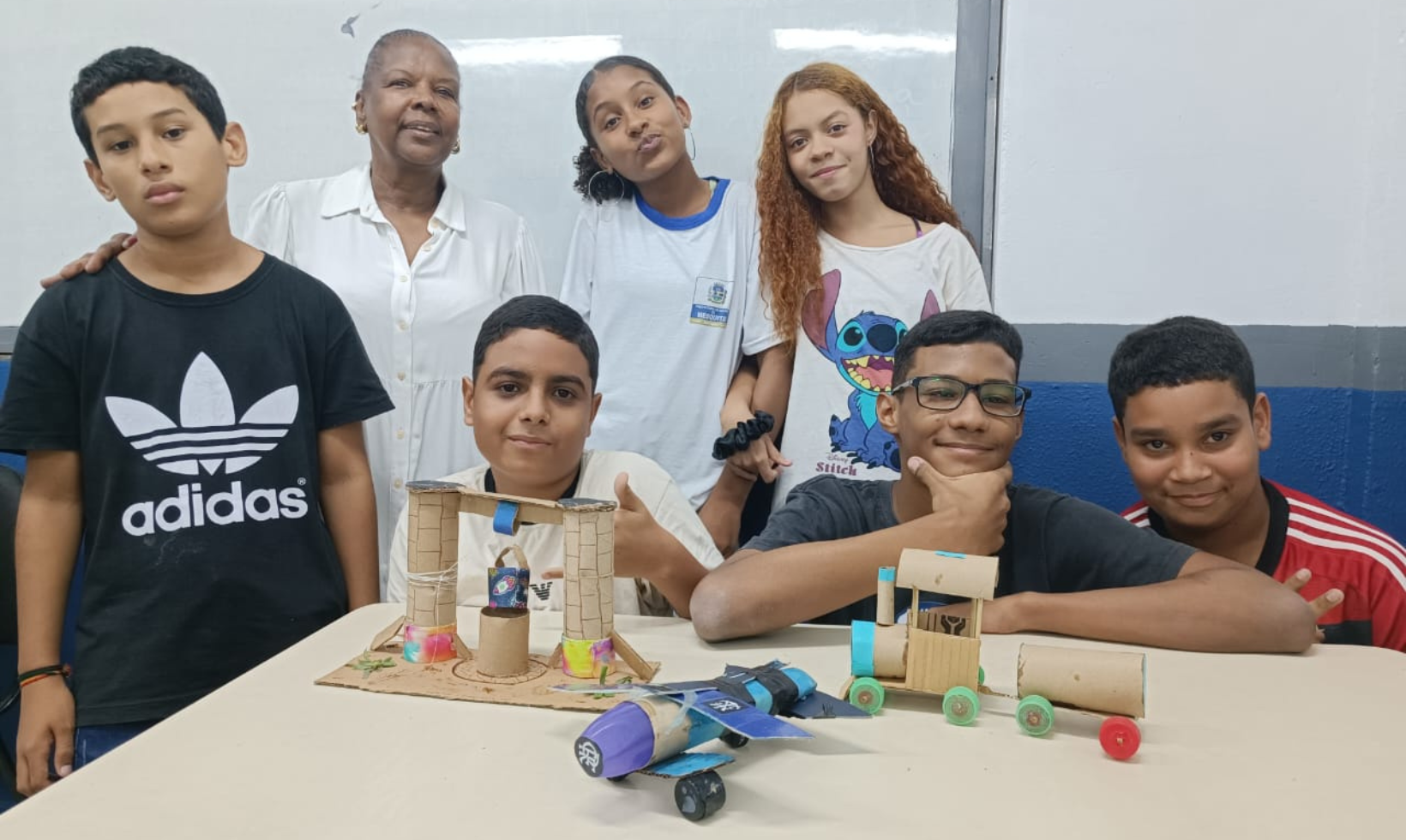 Read more about the article Oficina de Ciências – Reaproveitamento do Papelão