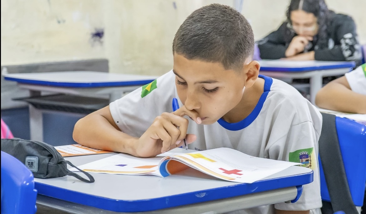 Read more about the article Alunos da Rede Pública Municipal de Mesquita Participam dos Simulados Acerta Brasil