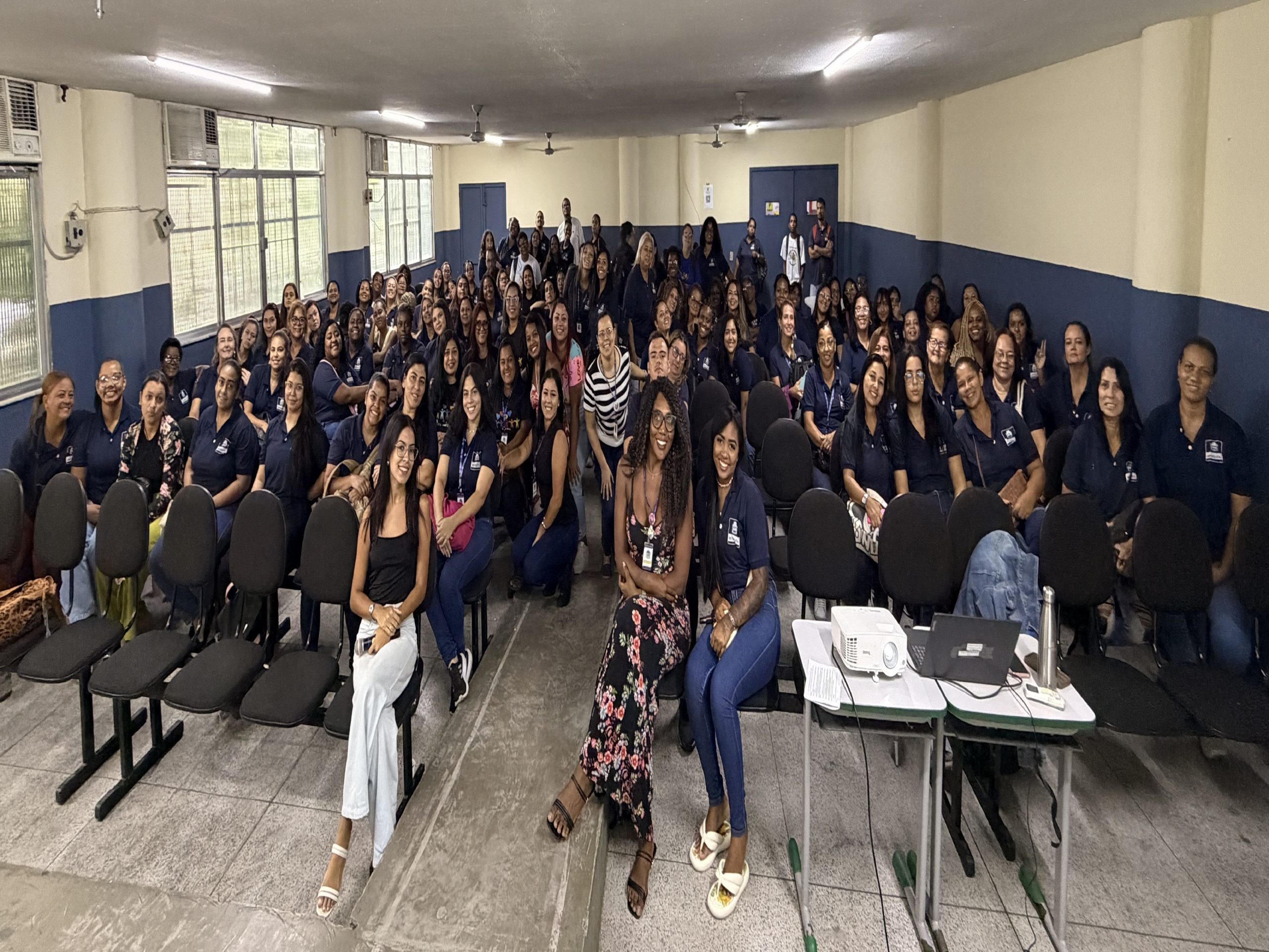 Read more about the article Rumo à Inclusão: Mais de 300 Profissionais Participam de Formação sobre a Nova Legislação da Educação Especial em Mesquita